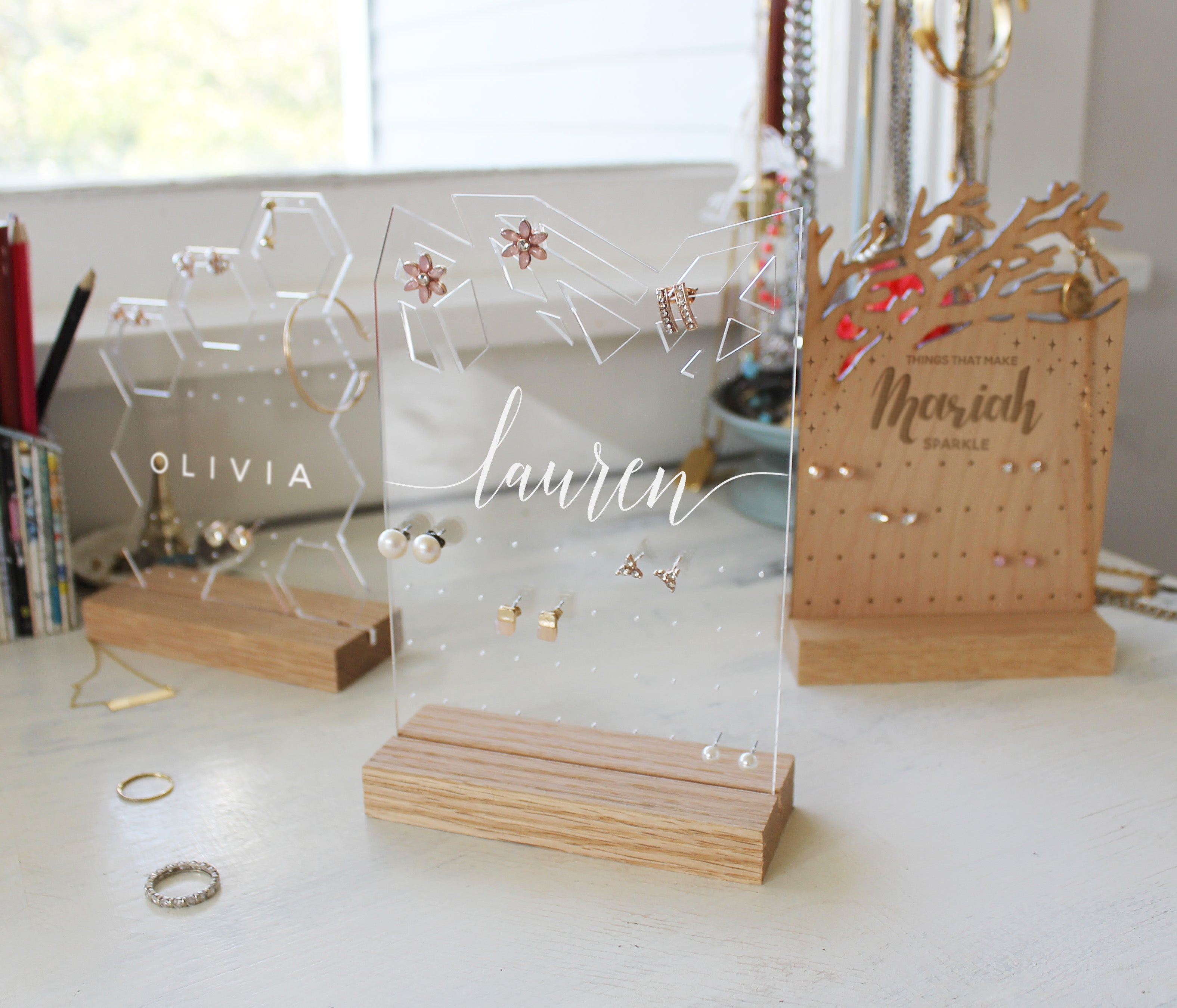 Personalized Jewelry Stands | Arch Ring Multi