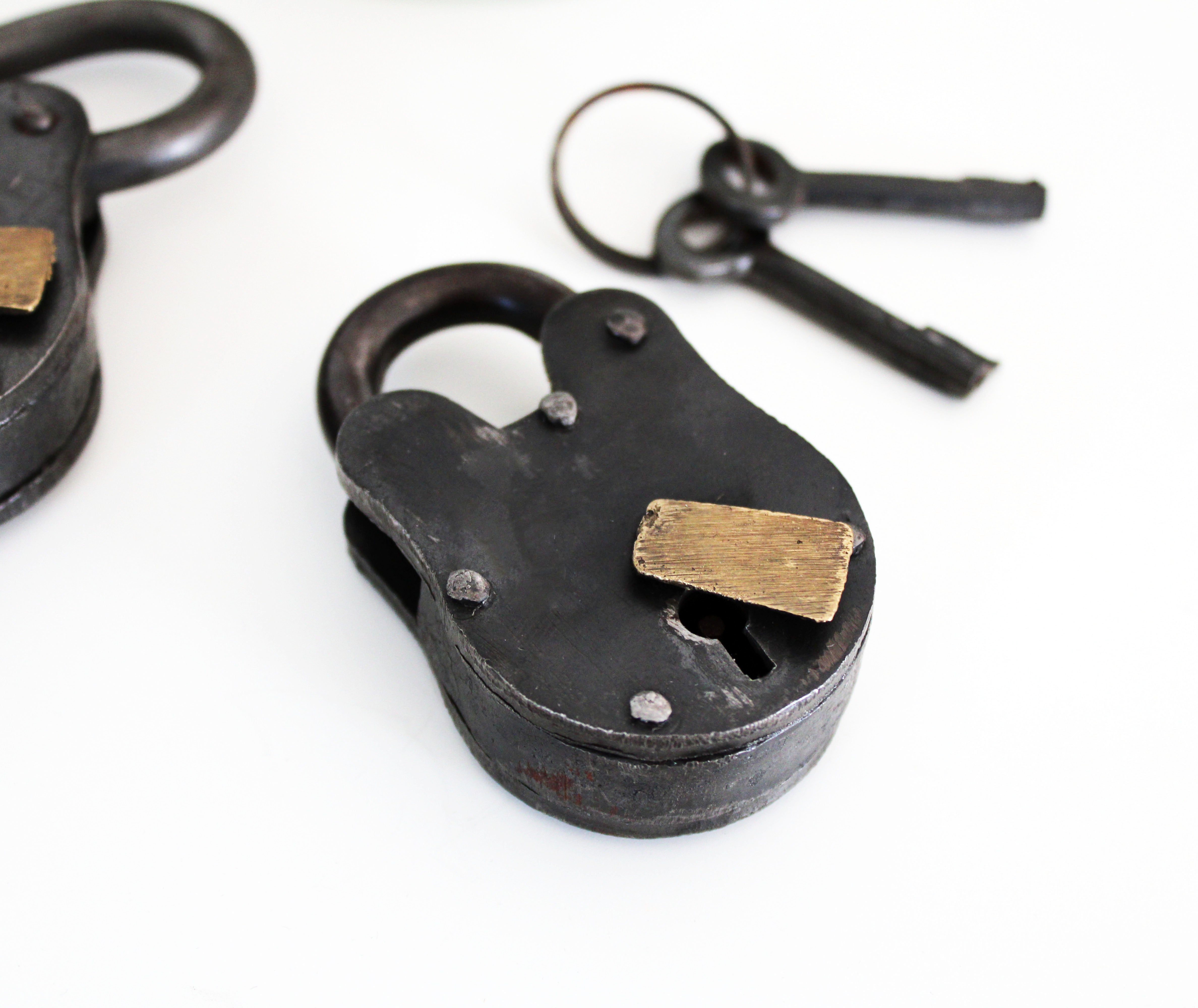 Antique Padlock | Script Heart